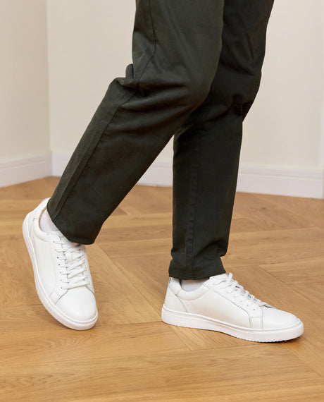 Sneaker & Halbschuhe