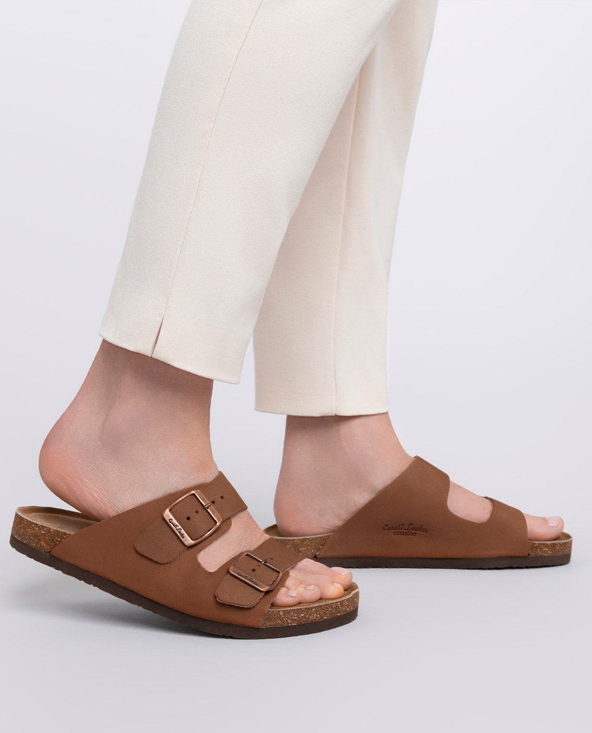 ★未使用★  slipper スタッズ　ブラウン　レザー　サンダル 本革 レザーサンダル バックストラップ メンズ ブラウン （BROWN